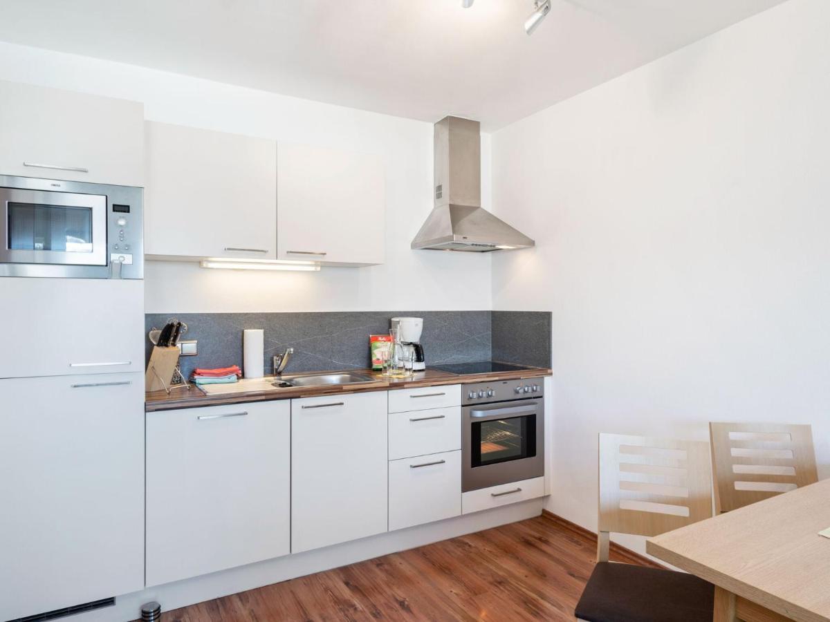 Elegant Apartment In Saalfelden With Balcony Esterno foto